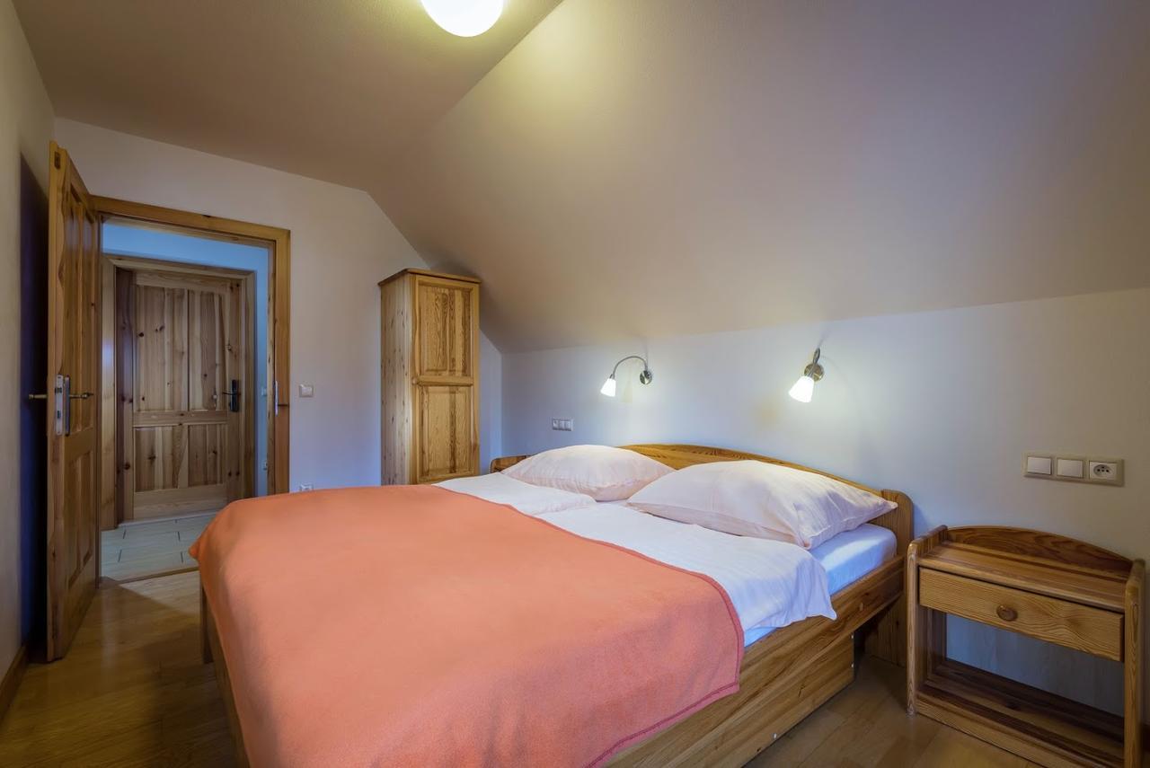 Guest House Privat Pod Lesom Pavcina Lehota  Exterior photo